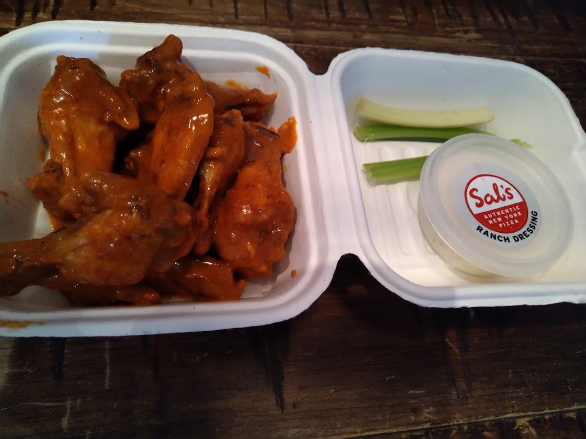 Sal's Authentic Ny Pizza Hamilton-5