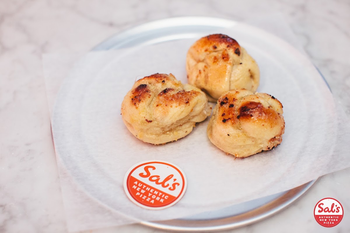 Sal's Authentic Ny Pizza Hamilton-7